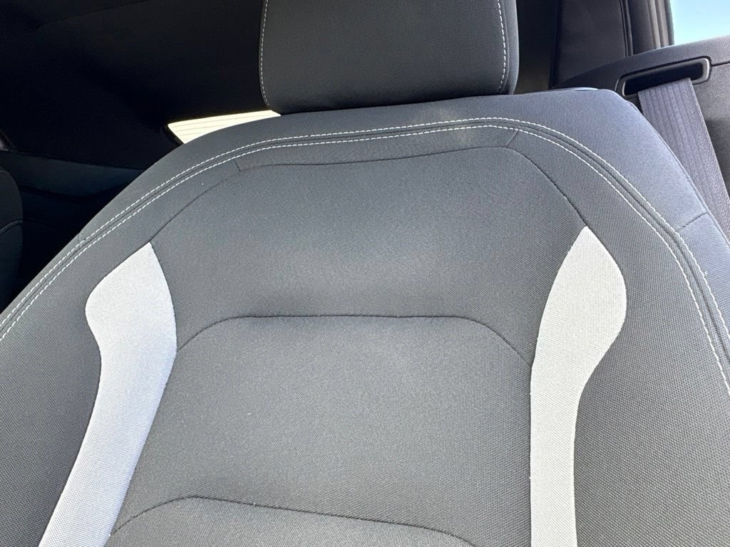 Used 2023 Chevrolet Camaro LT RWD image 16
