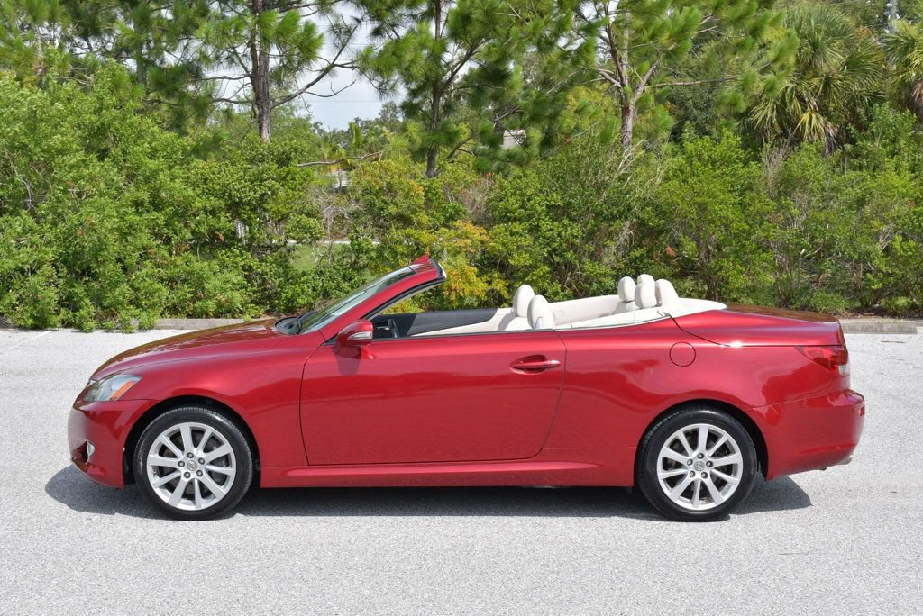 Used 2015 Lexus IS 350C RWD image 27
