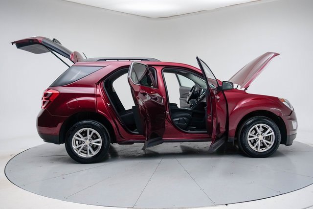 Used 2017 Chevrolet Equinox LT w/ Convenience Package image 11