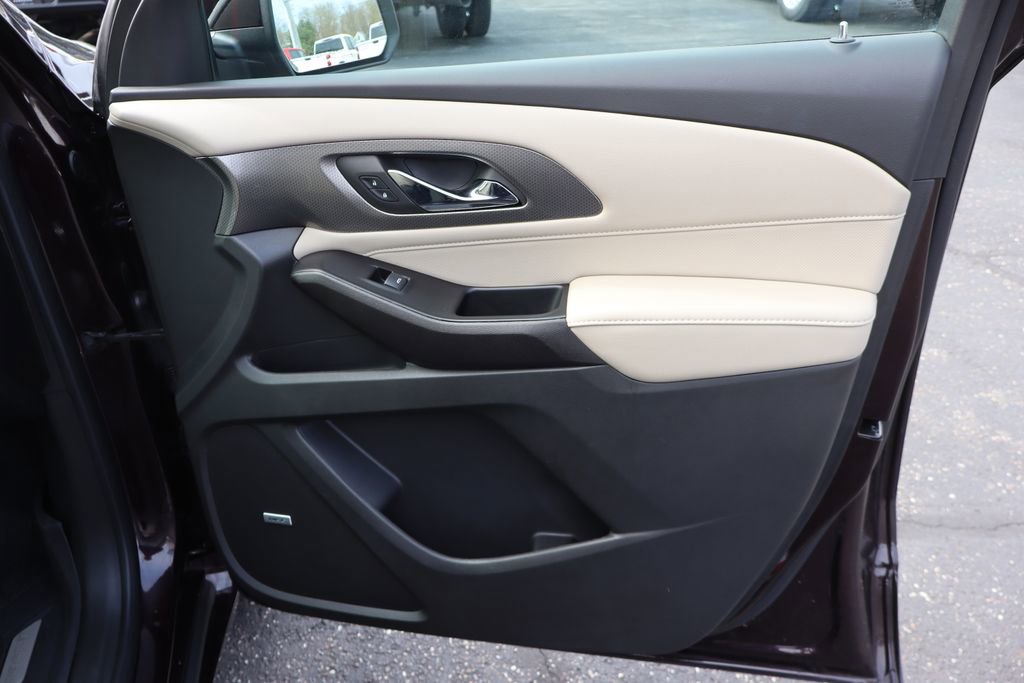 Used 2023 Chevrolet Traverse Premier w/ LPO, Floor Liner Package image 35