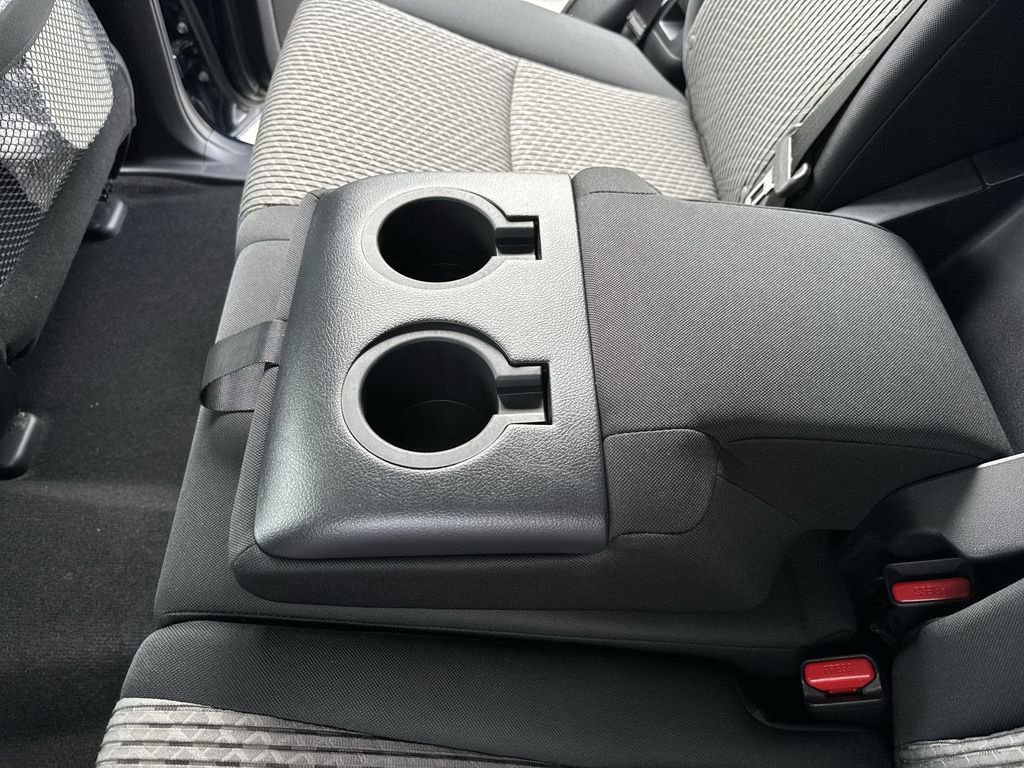 Used 2018 Toyota 4Runner SR5 image 38