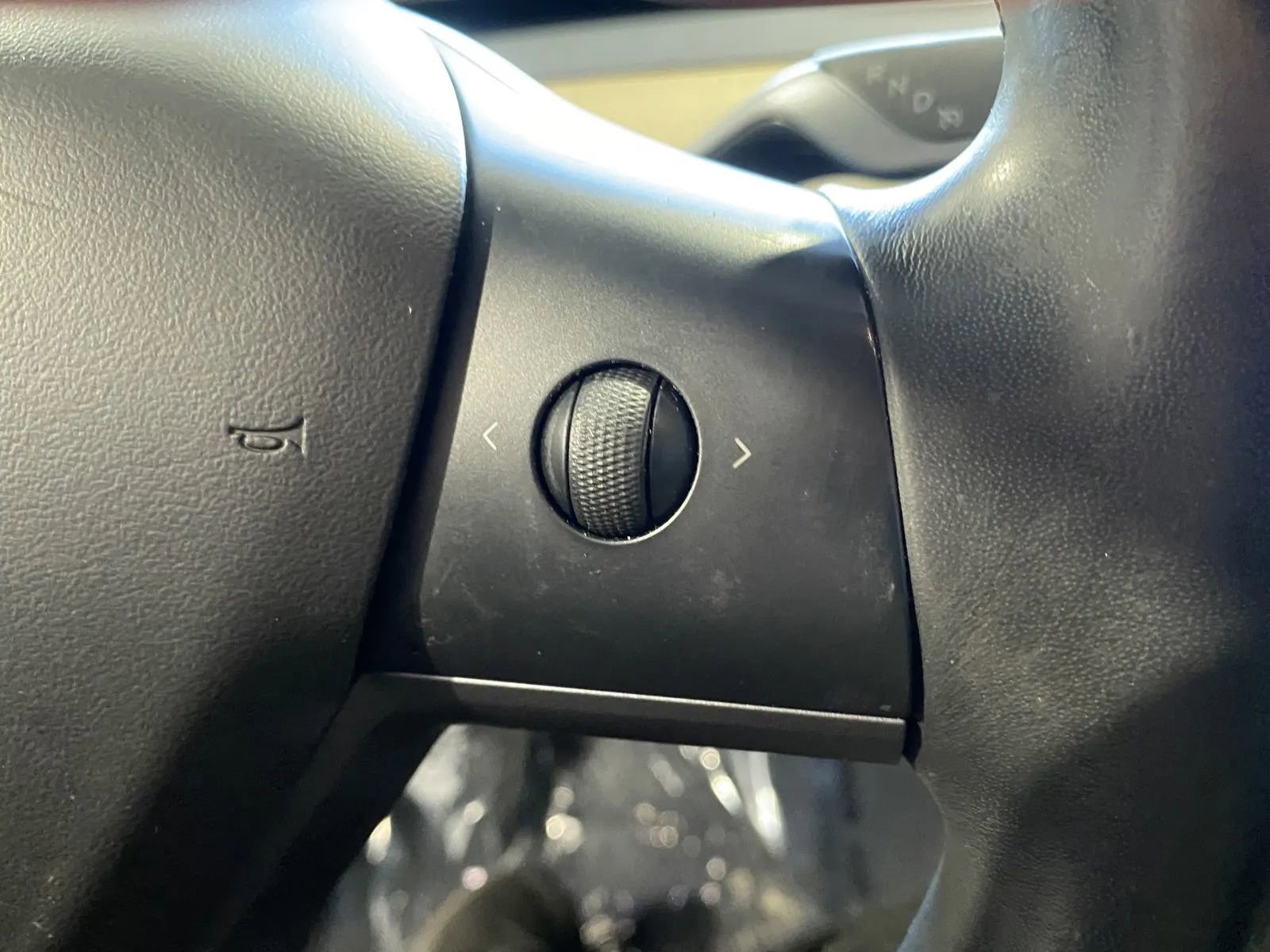 Used 2017 Tesla Model 3 Long Range RWD image 17