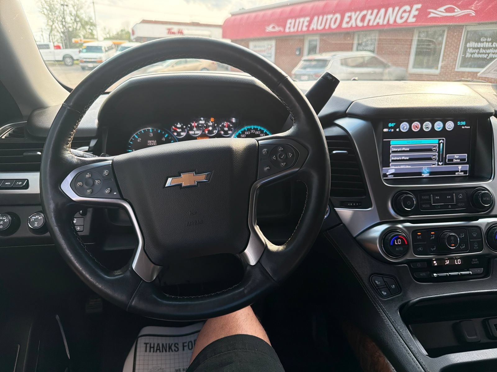 Used 2020 Chevrolet Suburban Premier AWD/4WD image 16
