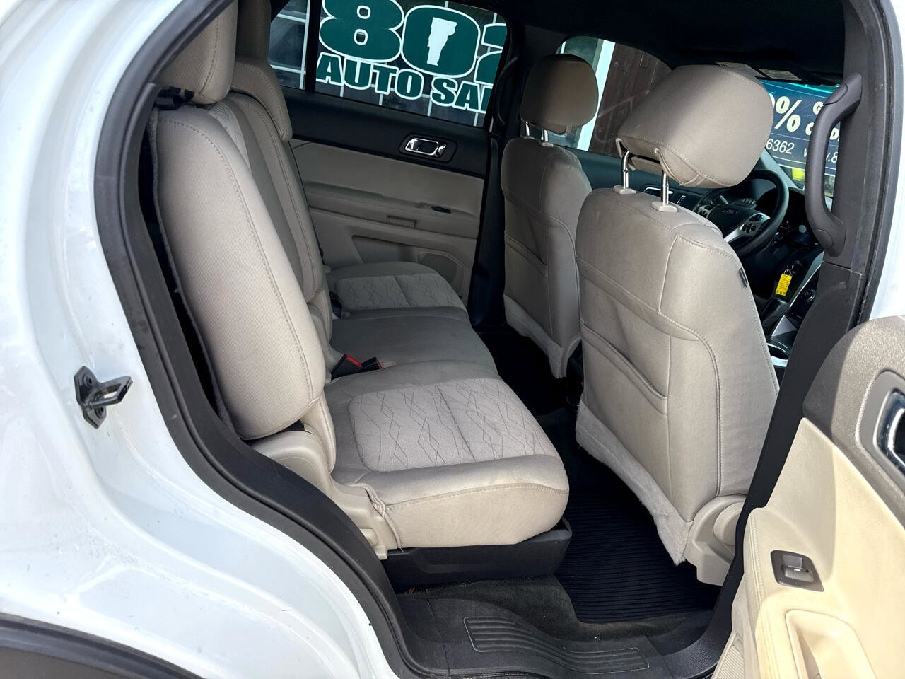 Used 2014 Ford Explorer FWD image 9