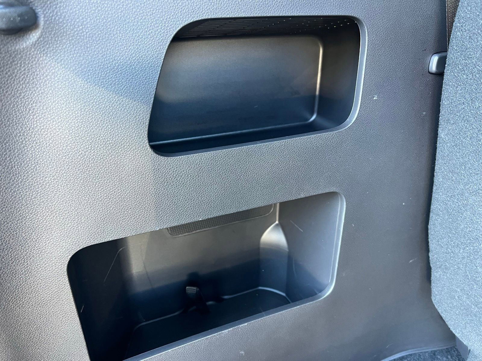 Used 2025 Kia Carnival SX Prestige image 24