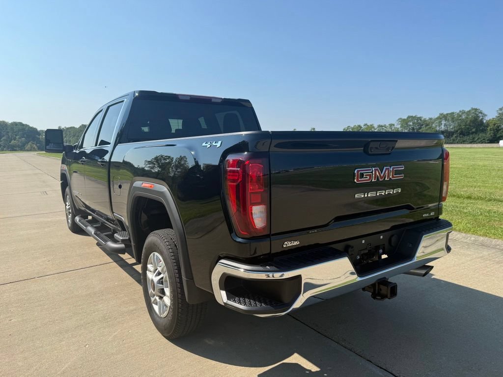 Used 2025 GMC Sierra 2500 SLE w/ SLE Value Package; AWD/4WD image 8