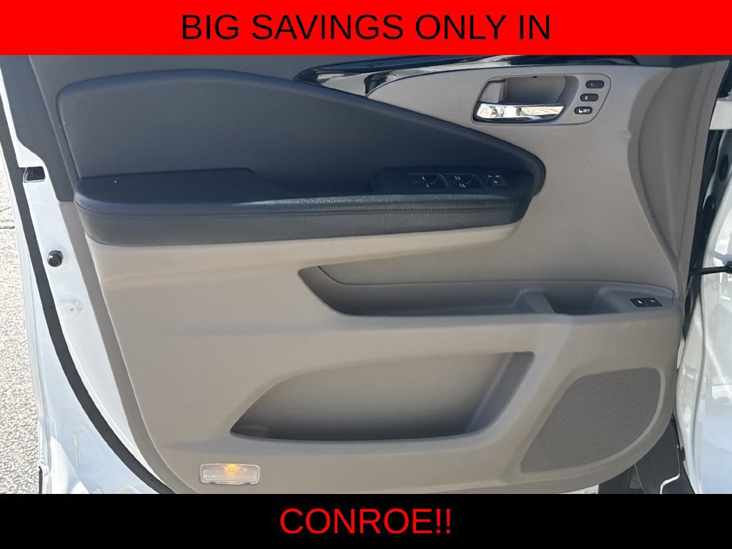 Used 2018 Honda Pilot Touring image 10