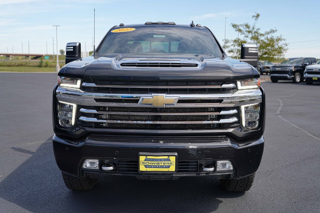 Used 2022 Chevrolet Silverado 3500 High Country w/ Z71 Off-Road Package AWD/4WD image 2