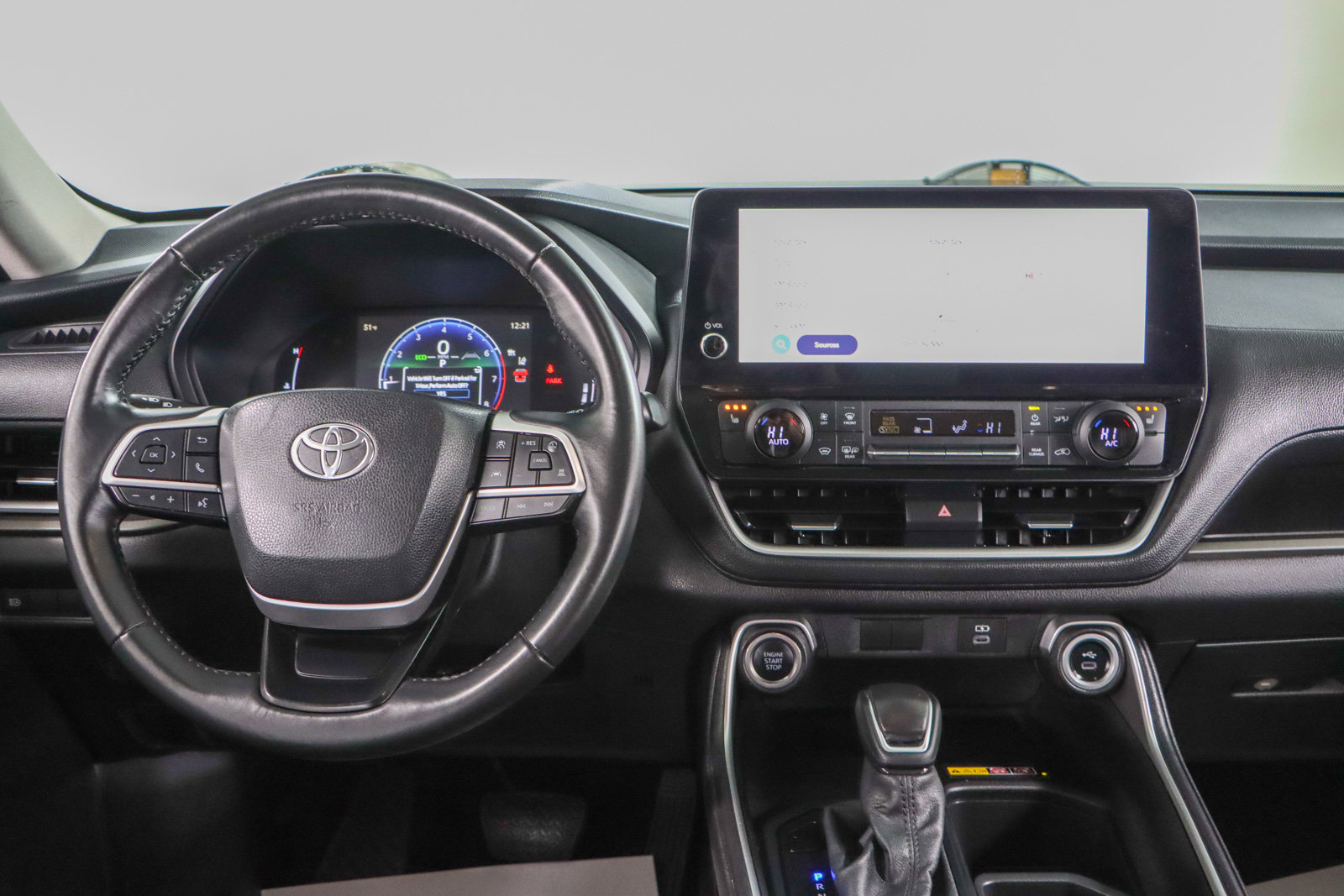 Used 2024 Toyota Grand Highlander XLE image 17