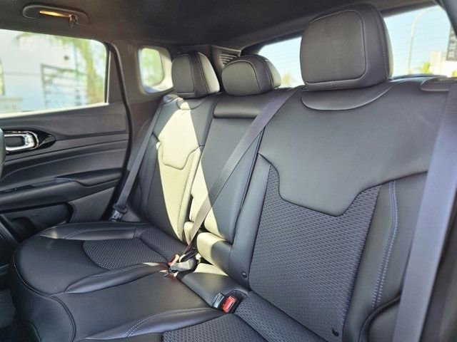 New 2026 Jeep Compass Latitude image 24
