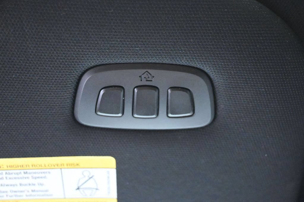 Used 2019 Ford Expedition Limited w/ Equipment Group 303A AWD/4WD image 28