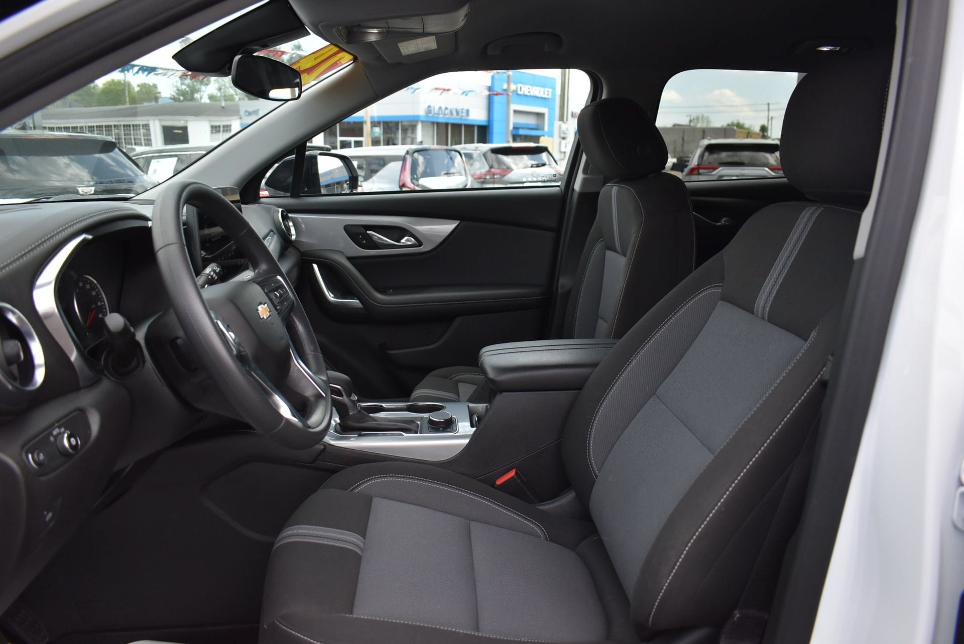 Used 2024 Chevrolet Blazer LT w/ Midnight/Sport Edition FWD image 14