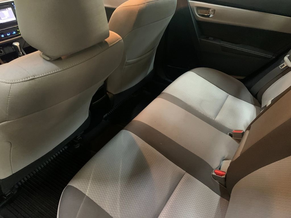 Used 2019 Toyota Corolla LE FWD image 14