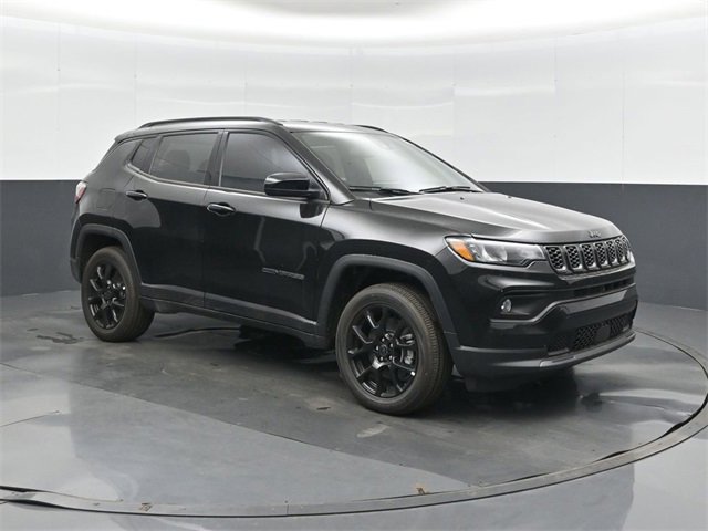 New 2026 Jeep Compass Latitude