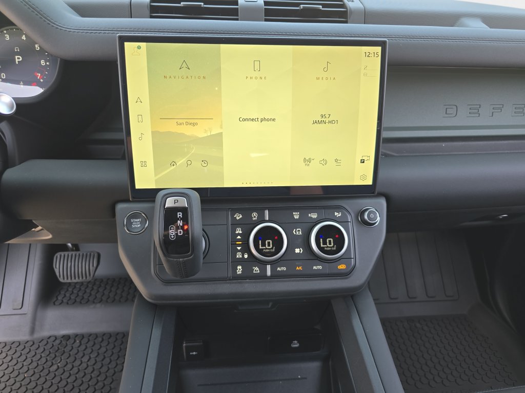 New 2026 Land Rover Defender 110 Trophy Edition AWD/4WD image 21