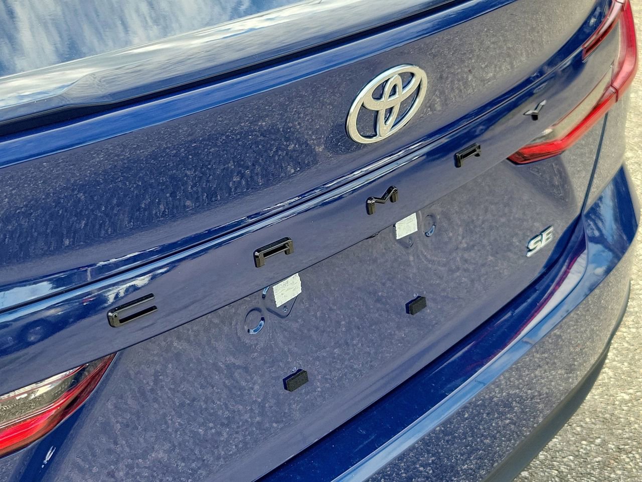 Used 2026 Toyota Camry SE FWD image 6