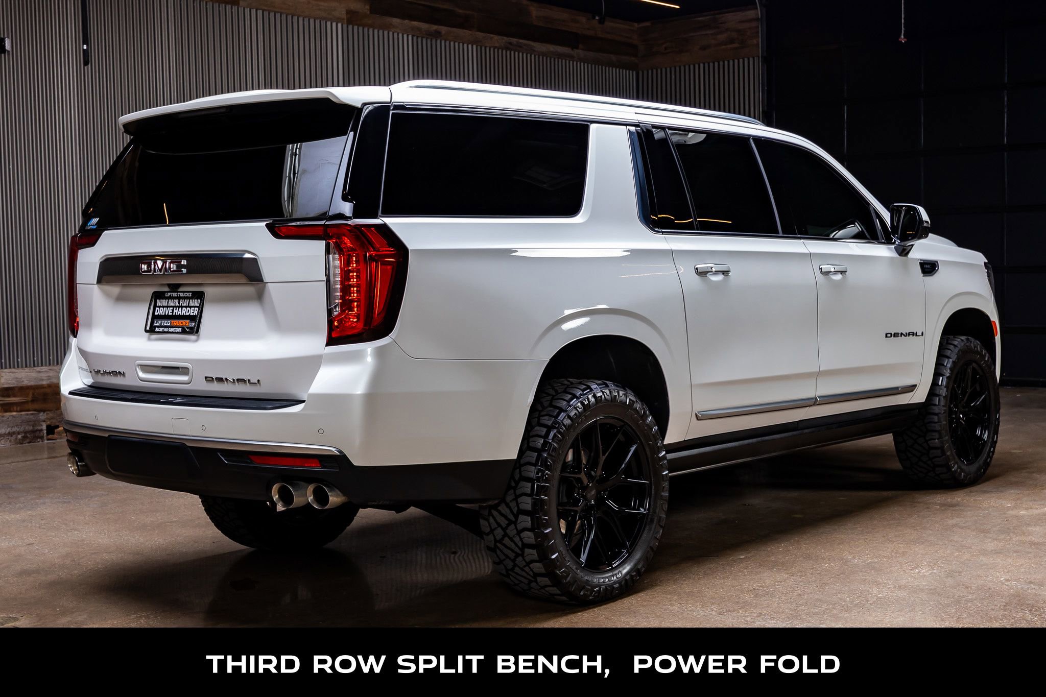 Used 2022 GMC Yukon XL Denali w/ Max Trailering Package image 9