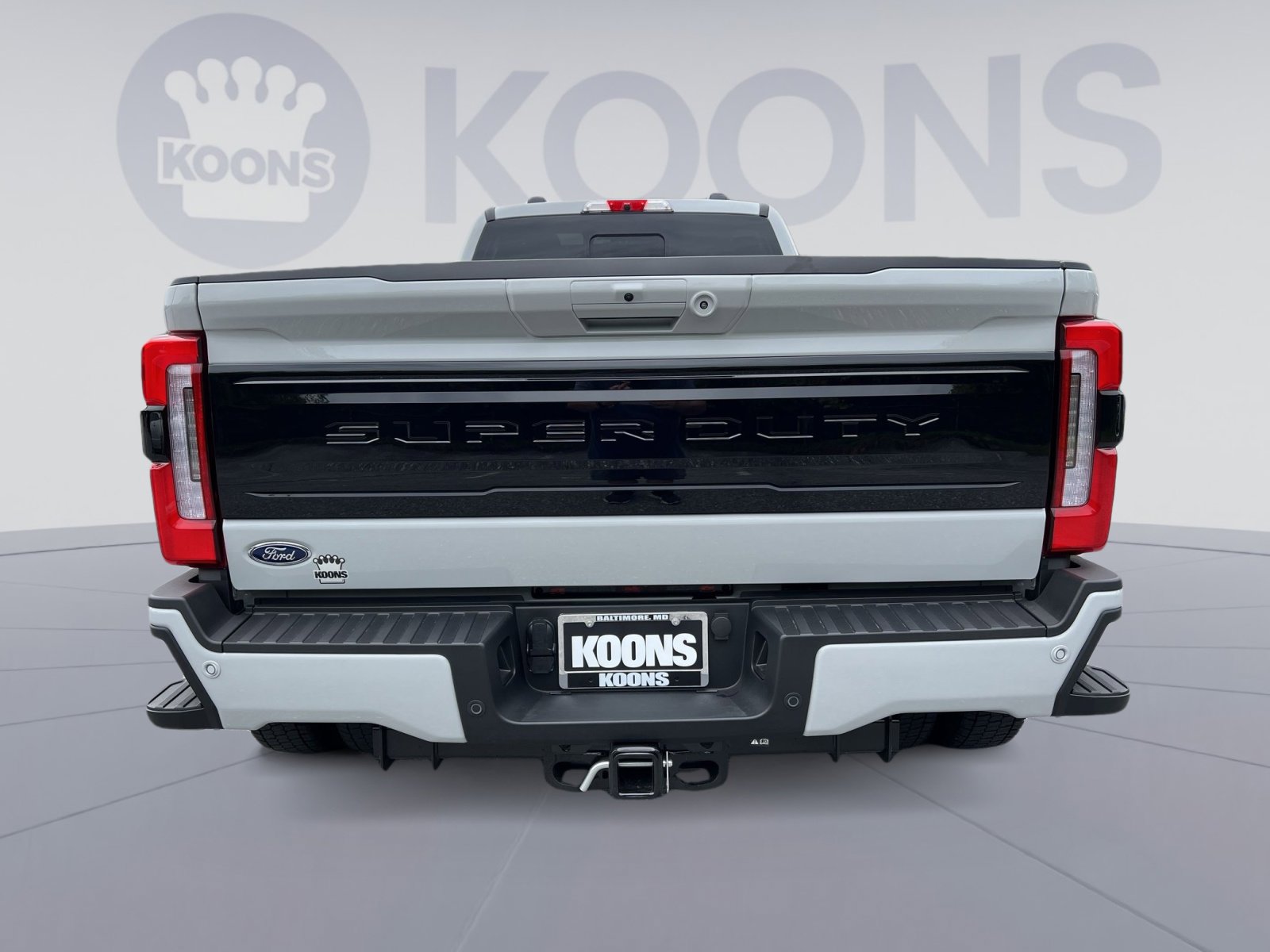 Used 2026 Ford F450 Platinum w/ FX4 Off-Road Package image 5