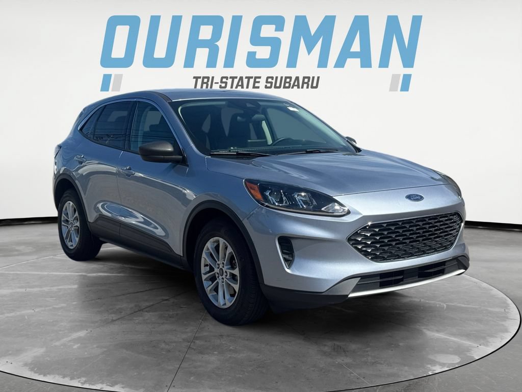 Used 2022 Ford Escape SE w/ Cold Weather Package