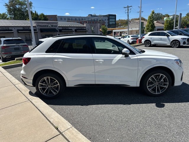 New 2025 Audi Q3 2.0T Premium image 6
