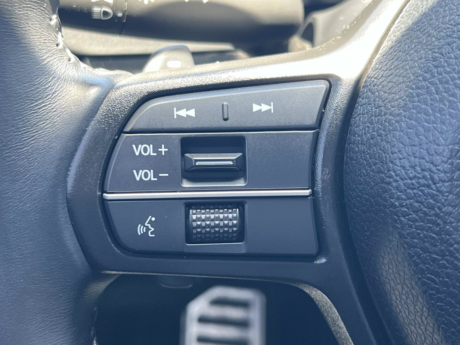 Certified 2023 Honda Accord Sport image 9