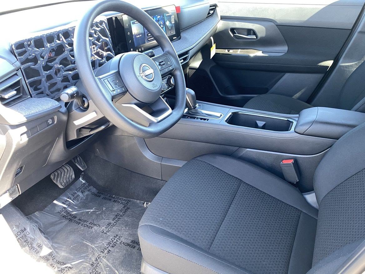 New 2027 Nissan Kicks S FWD image 30