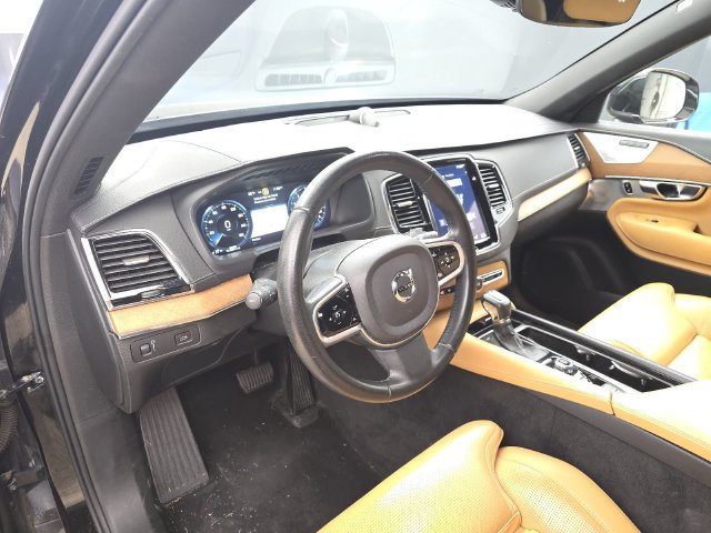Used 2018 Volvo XC90 T6 Inscription w/ Convenience Package AWD/4WD image 14