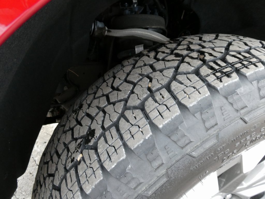 Certified 2023 Chevrolet Silverado 1500 High Country w/ Z71 Off-Road Package image 13