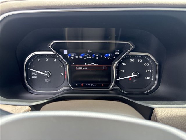 Used 2021 GMC Yukon XL Denali w/ Denali Premium Package AWD/4WD image 11