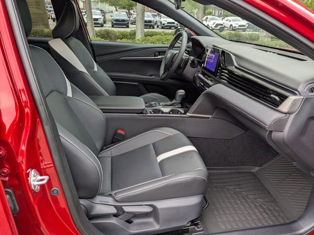 Used 2025 Toyota Camry SE FWD image 35