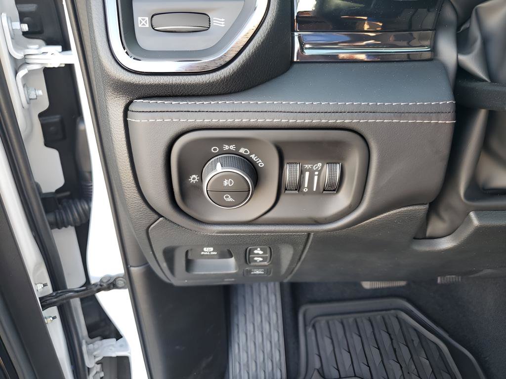 New 2026 RAM 1500 Limited image 33