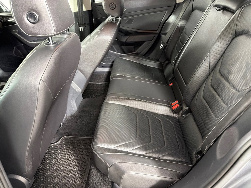 Used 2019 Volkswagen Jetta SEL Premium FWD image 20