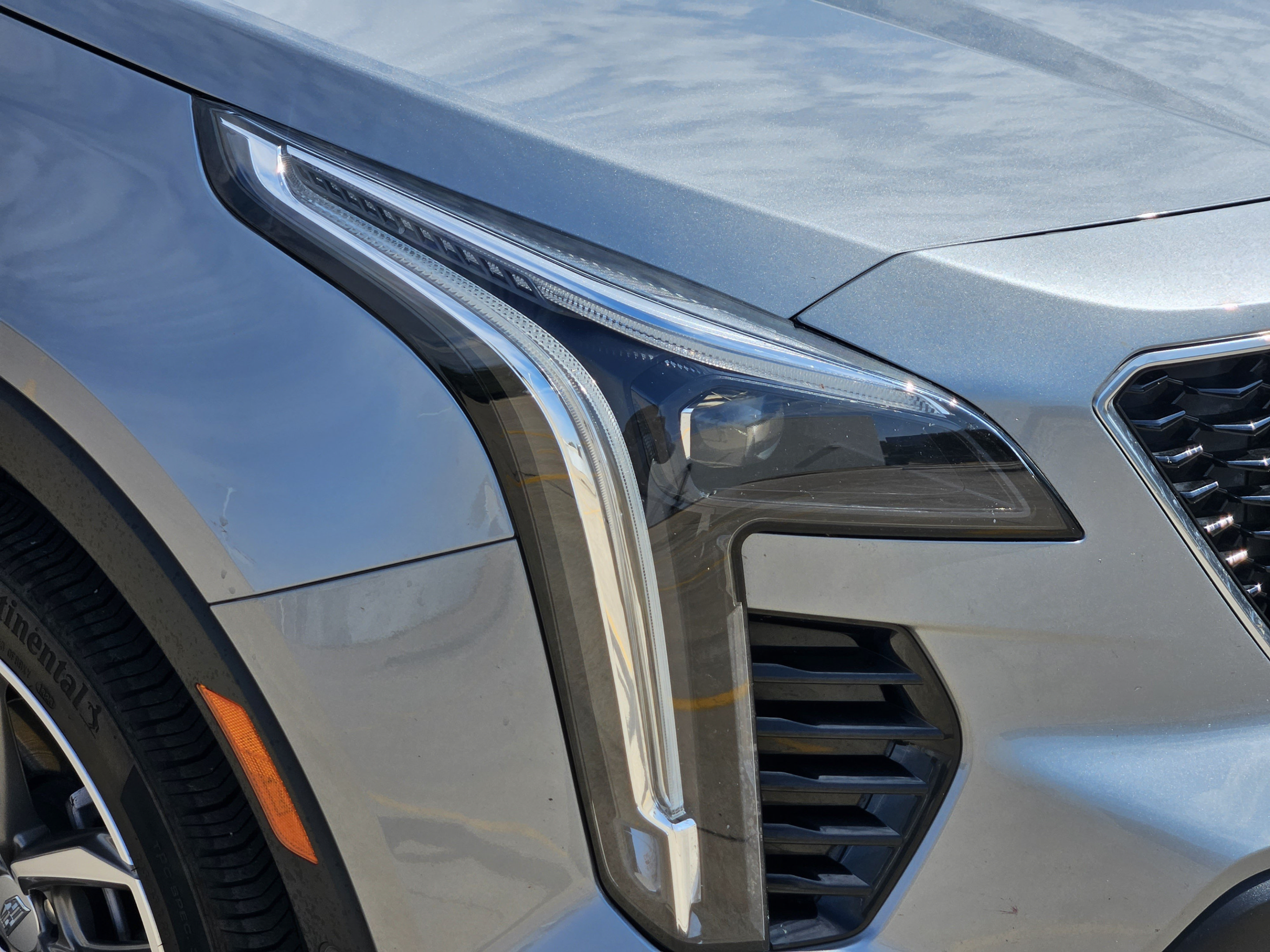 Used 2023 Cadillac XT4 Sport FWD image 27