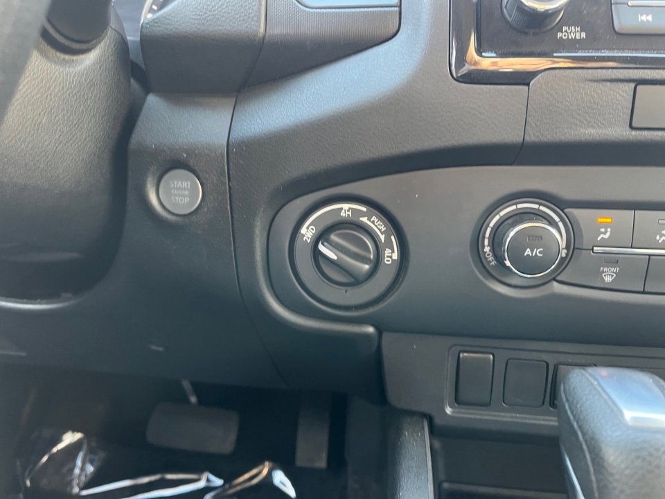 Used 2022 Nissan Frontier S w/ Technology Package AWD/4WD image 23