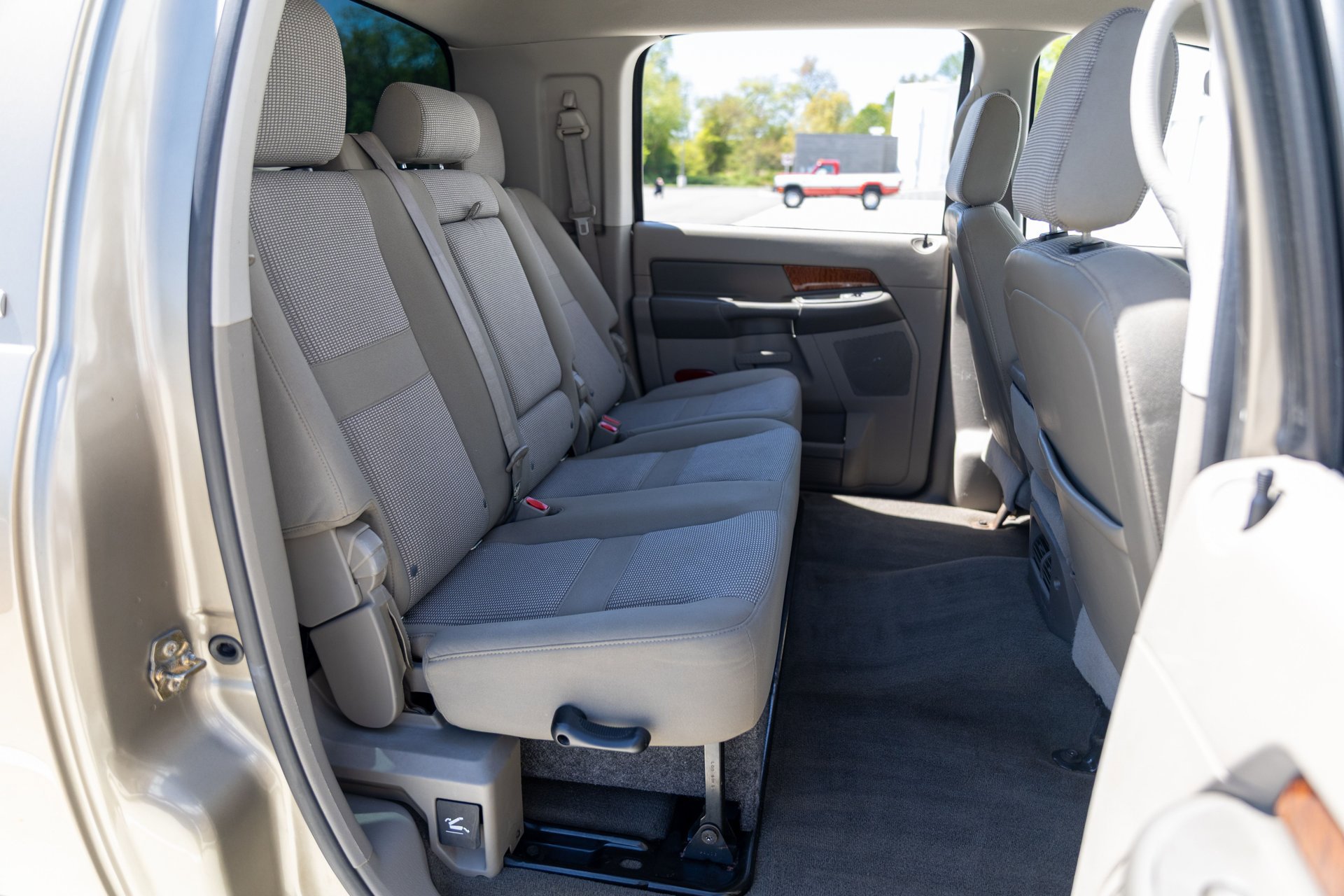 Used 2006 Dodge Ram 3500 Truck SLT w/ Light Group AWD/4WD image 27