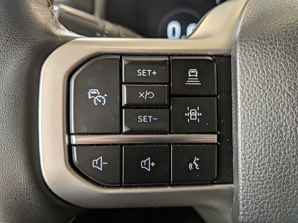 Used 2023 Ford Expedition Limited image 19