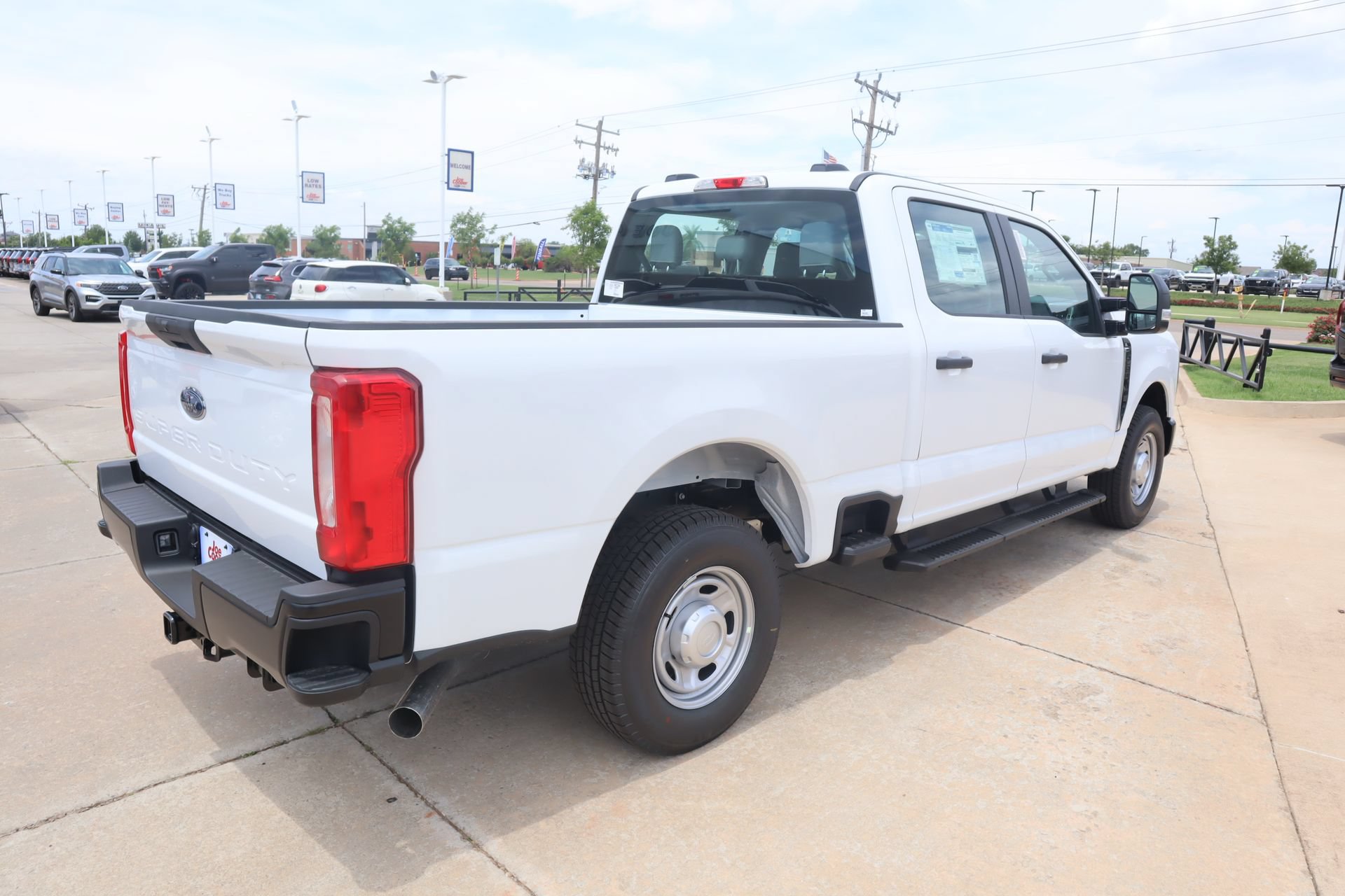 New 2026 Ford F250 XL w/ XL Driver Assist Package RWD image 19
