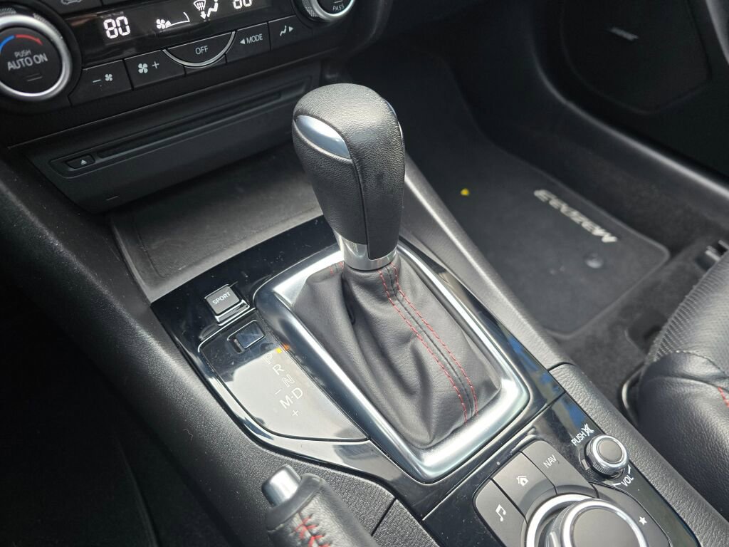Used 2016 MAZDA MAZDA3 s Grand Touring image 29