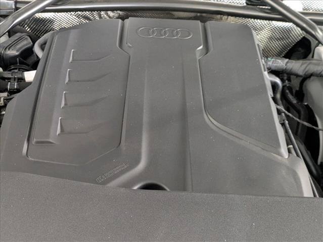 New 2025 Audi Q5 Premium Plus w/ Premium Plus AWD/4WD image 17