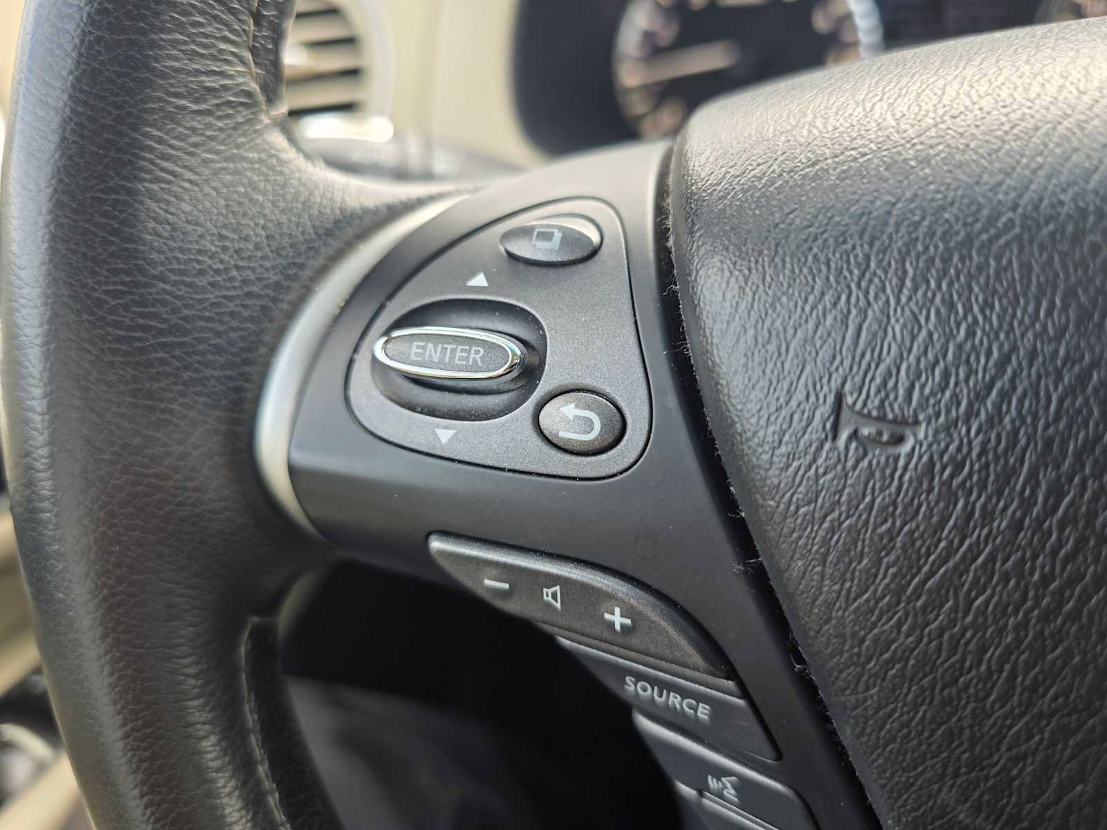 Used 2016 INFINITI QX60 AWD w/ Premium Plus Package image 34