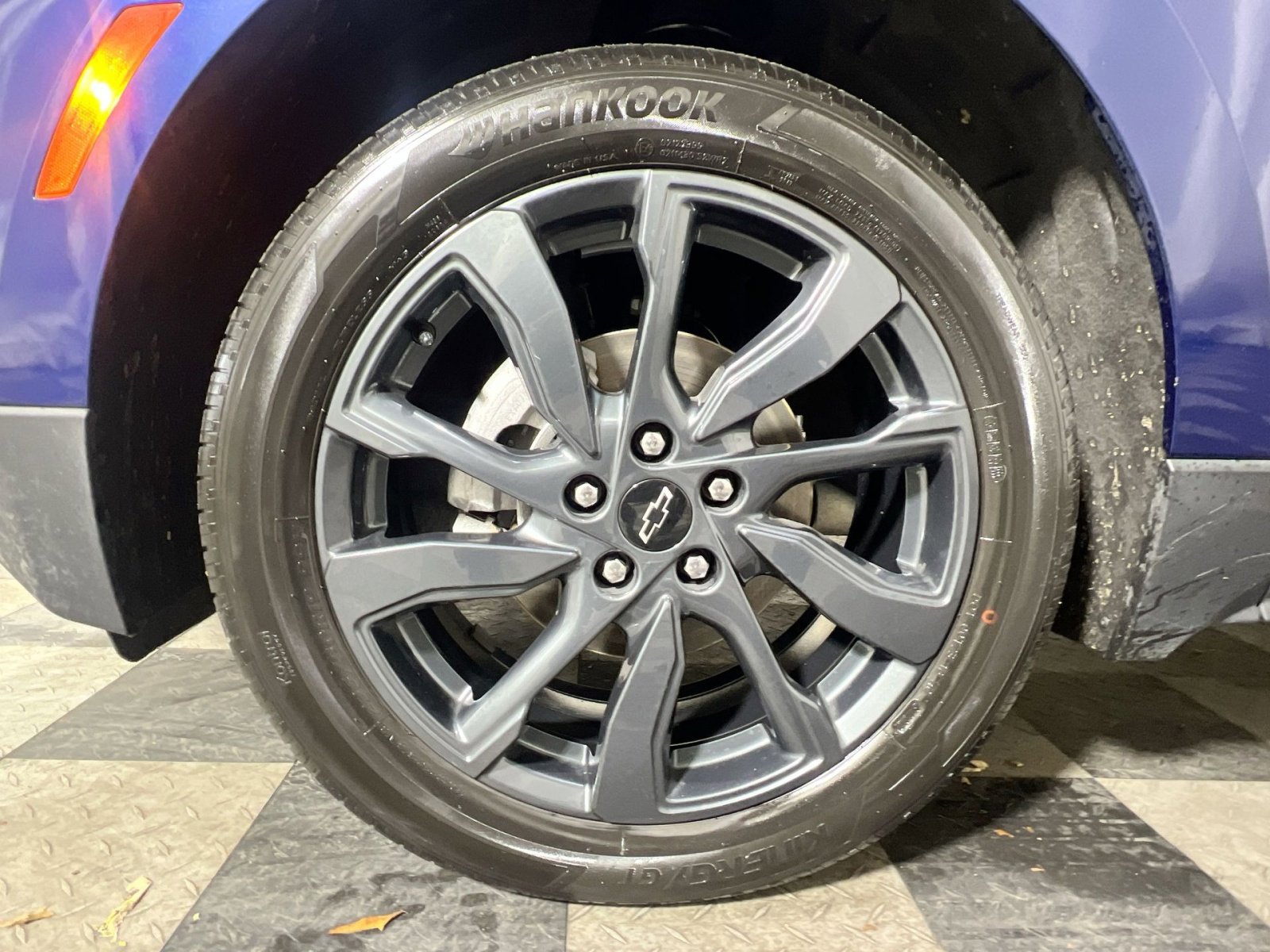 Used 2023 Chevrolet Equinox RS image 16