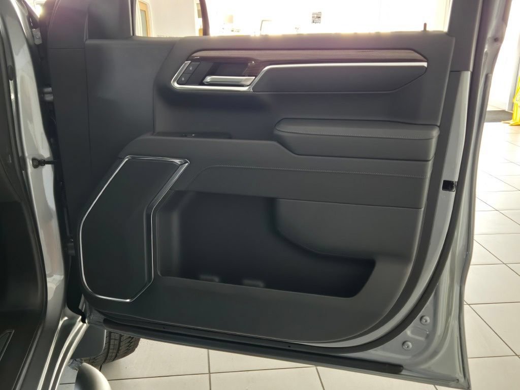 New 2026 Chevrolet Silverado 1500 LT Trail Boss w/ Protection Package AWD/4WD image 5