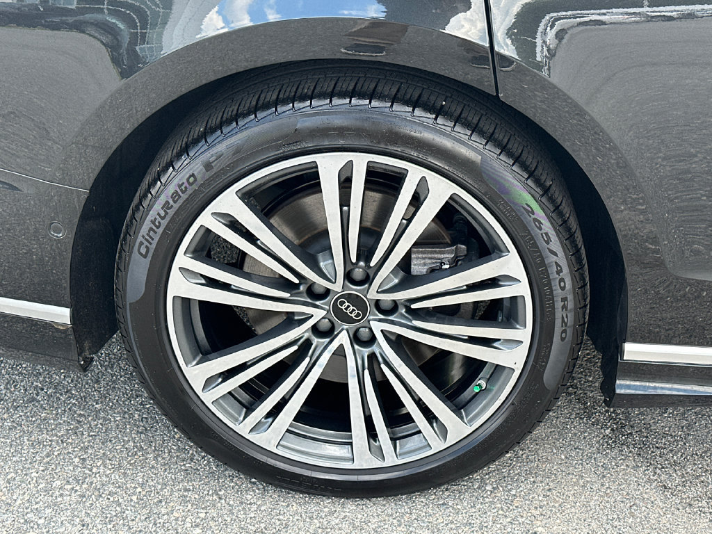 Used 2022 Audi A8 L 3.0T w/ Luxury Package AWD/4WD image 17