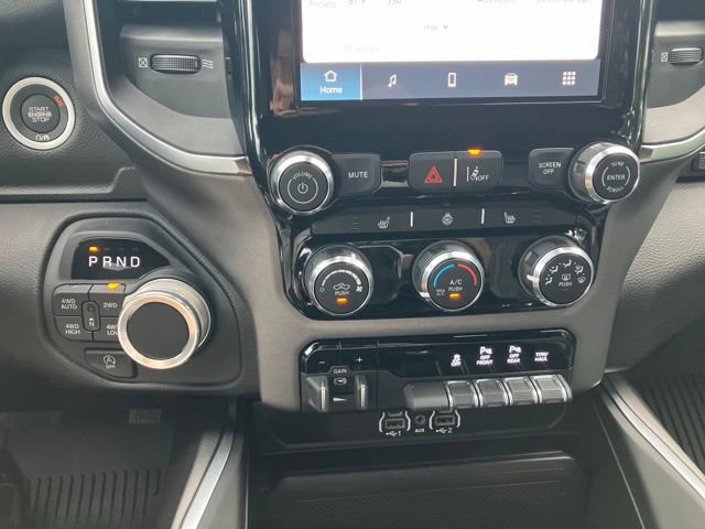 Used 2025 RAM 1500 Big Horn AWD/4WD image 17