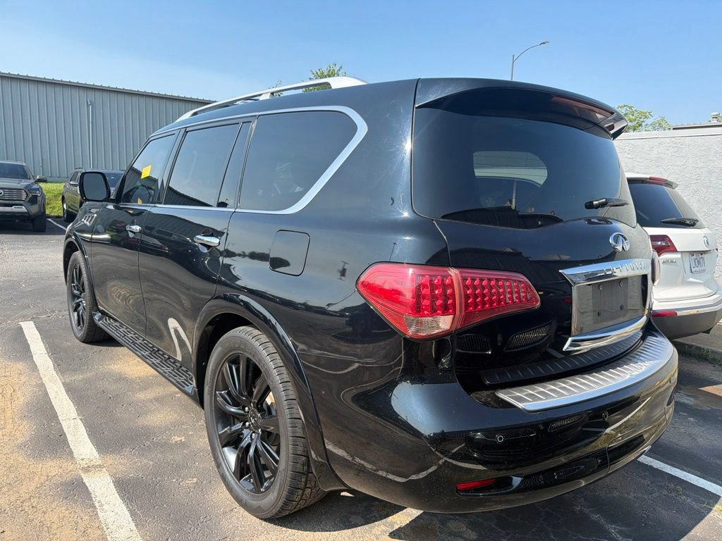 Used 2013 INFINITI QX56 4WD w/ Deluxe Touring Pkg image 4