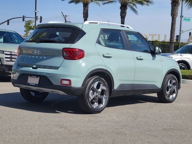New 2026 Hyundai Venue SEL FWD image 4