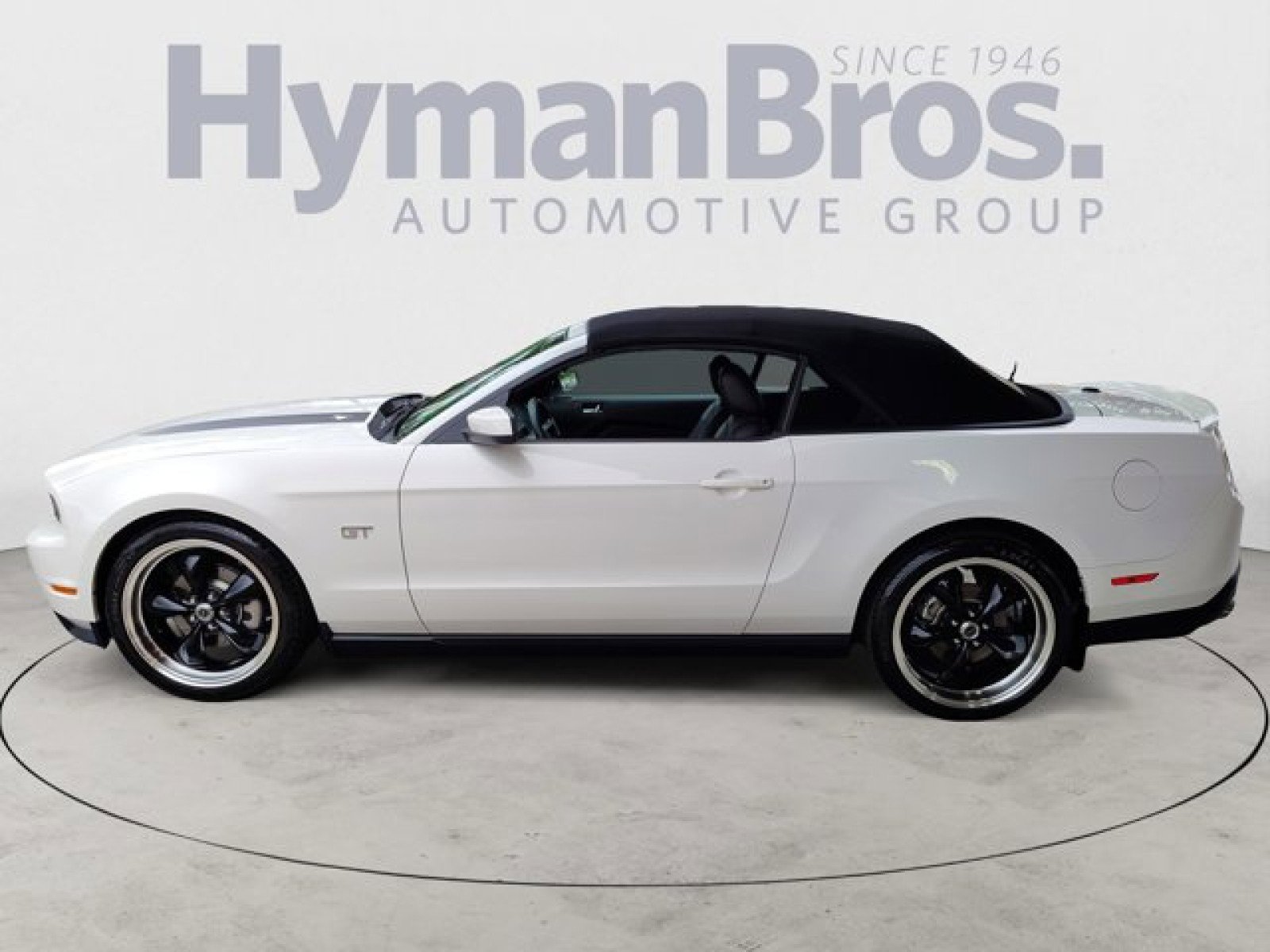 Used 2010 Ford Mustang GT Premium image 6