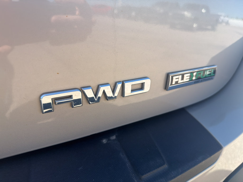 Used 2011 GMC Terrain SLE AWD/4WD image 10