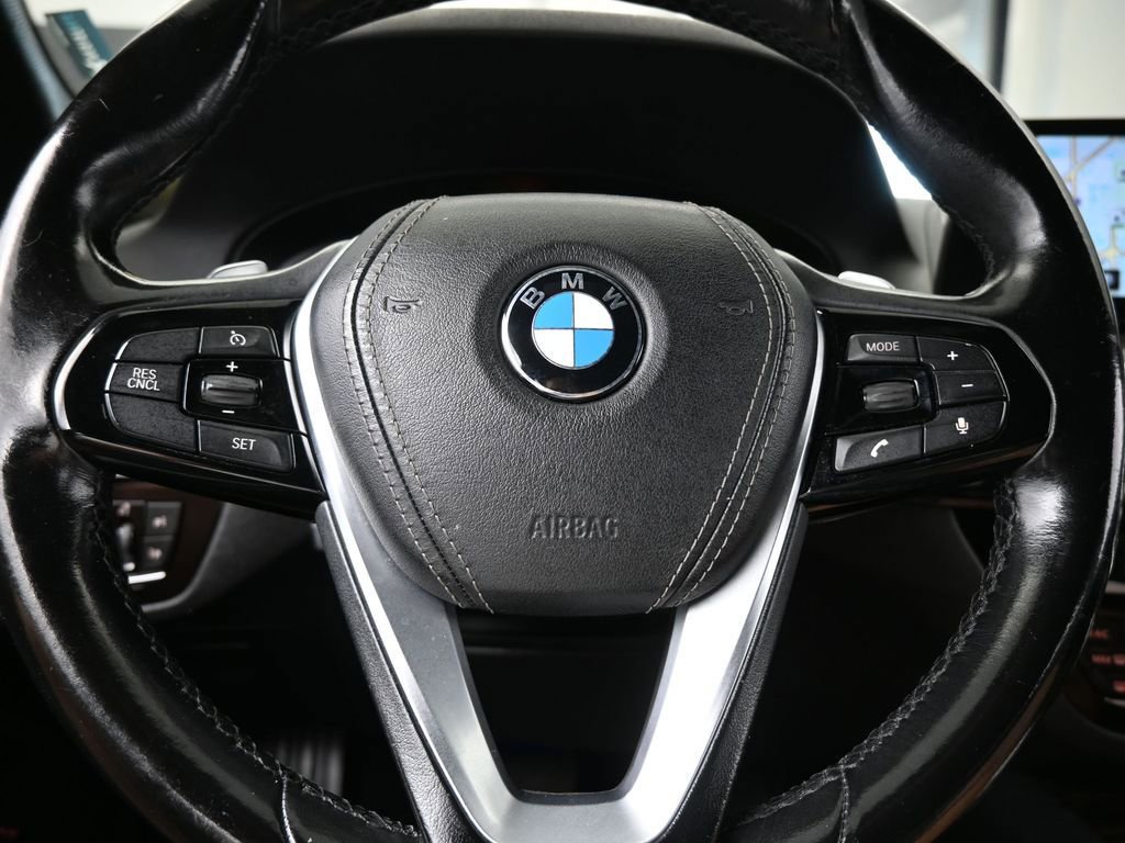 Used 2017 BMW 540i image 37