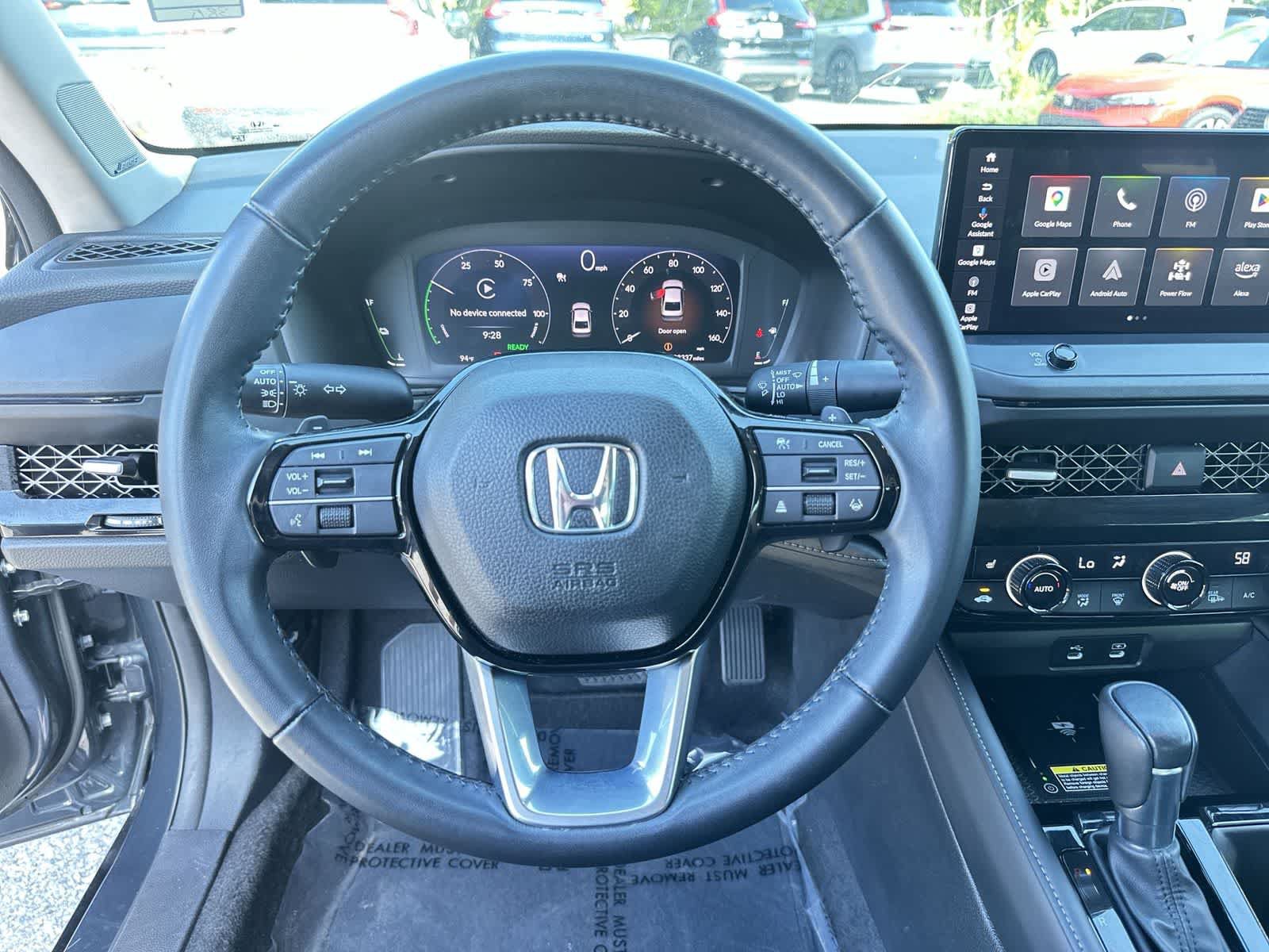 Used 2023 Honda Accord Touring image 18